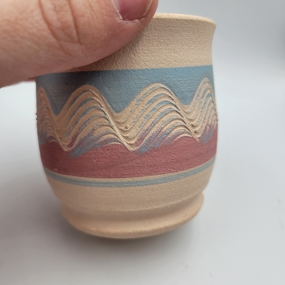 Handmade Small Native American Planter - Picture 4 of 6